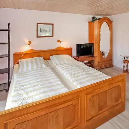 Auf Ruegen Ferienhaus *